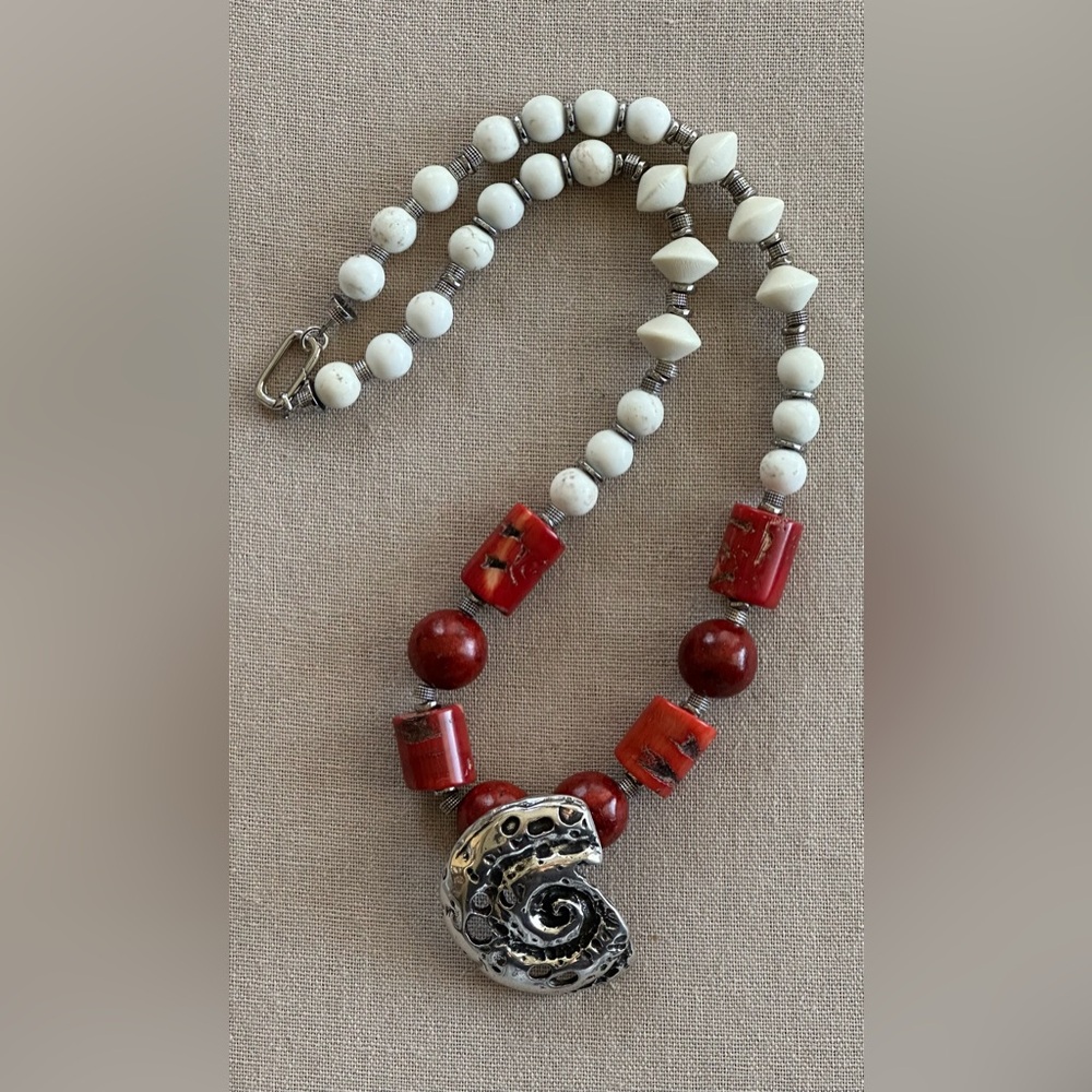 24 inch Red Coral bead necklace NWOT - Picture 2 of 14